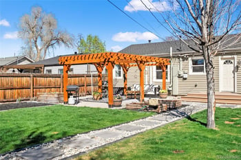 4345 Washington St, Englewood, CO 80113