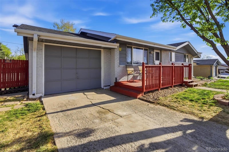 1263 103rd Pl, Northglenn, CO 80260