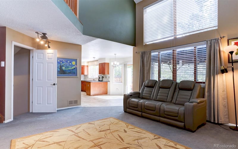 6978 Noble Ct, Arvada, CO 80007