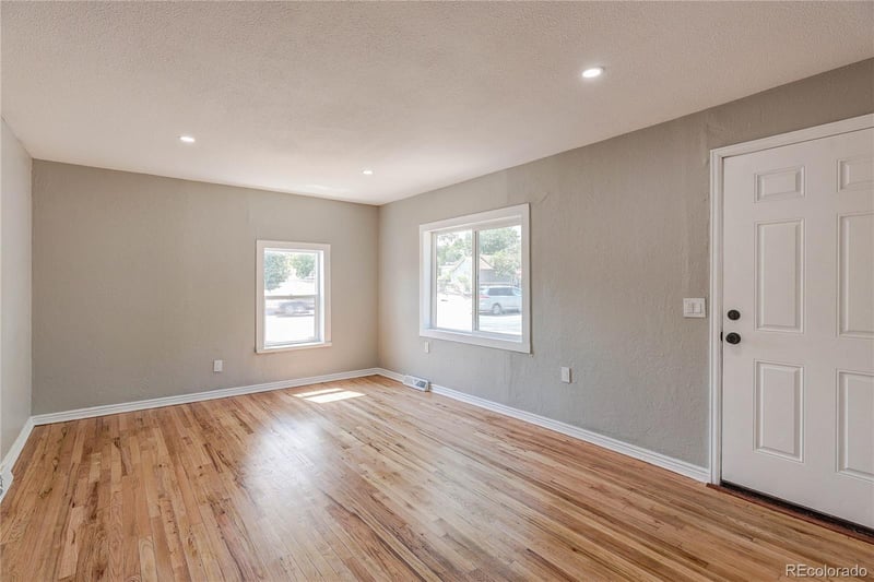 3290 Virginia Ave, Denver, CO 80219