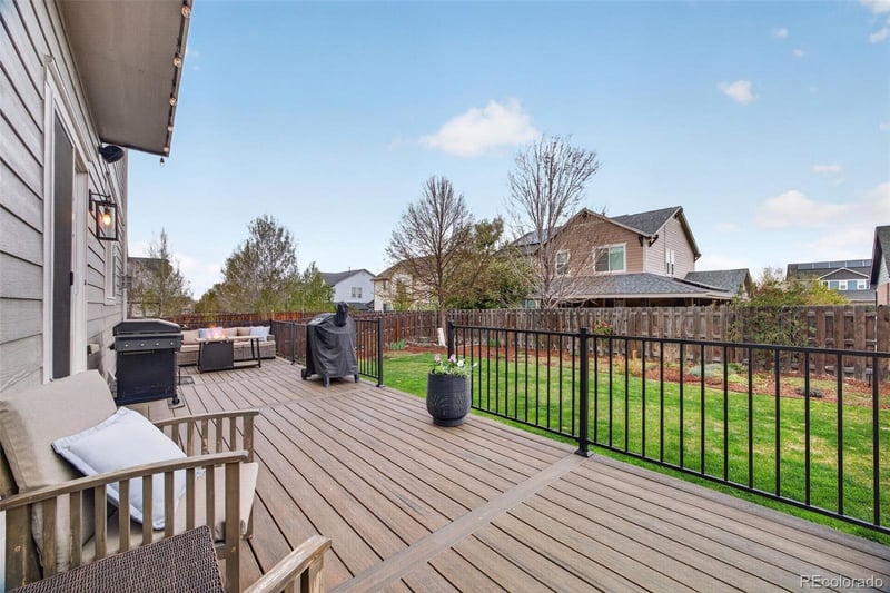 196 N Millbrook St, Aurora, CO 80018