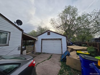 815 Lansing St, Aurora, CO 80010