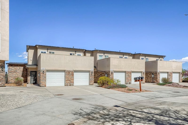 14946 Hampden Ave, Aurora, CO 80014