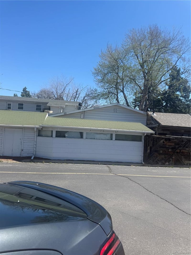 335 11th St, Loveland, CO 80537