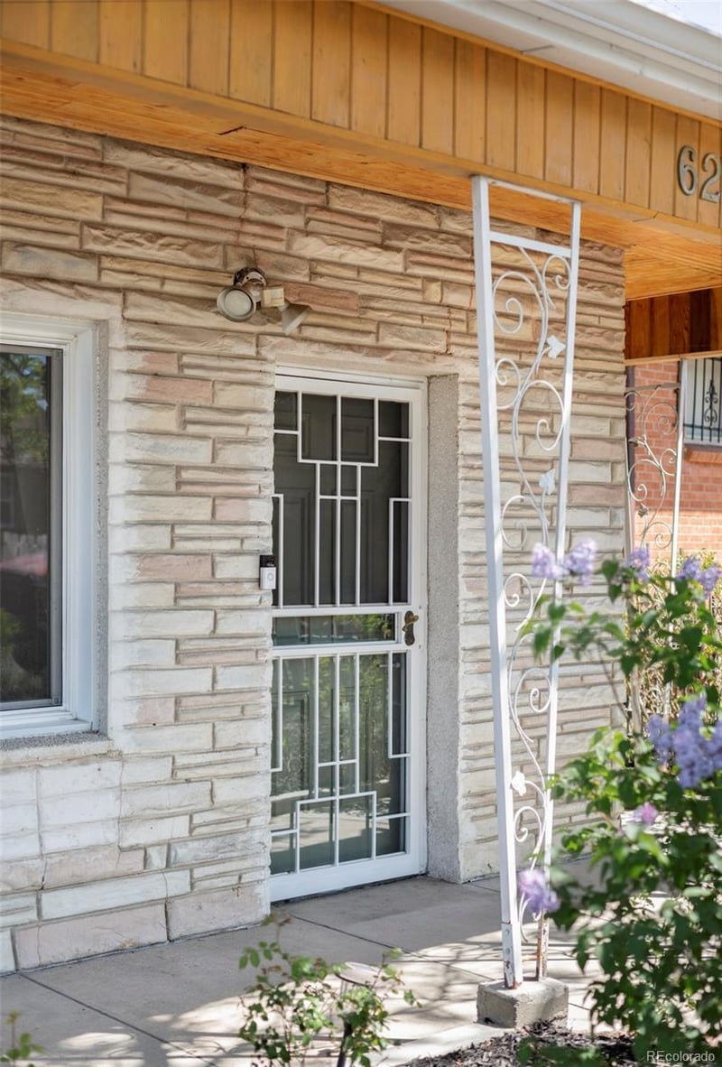 628 Osceola St, Denver, CO 80204