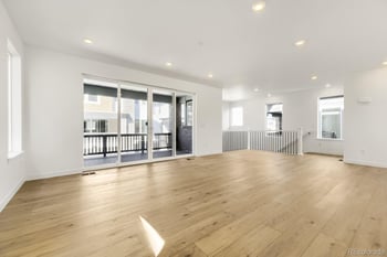 16793 Kettle Ave, Centennial, CO 80016