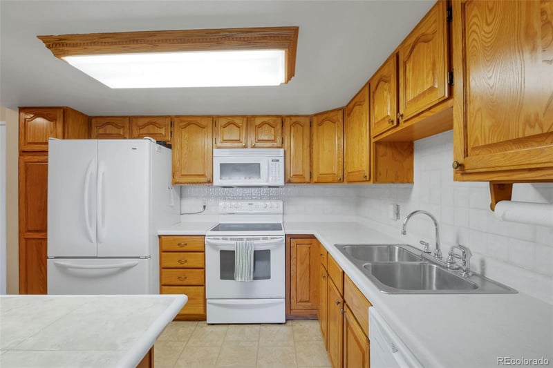 14001 Marina Dr #607, Aurora, CO 80014
