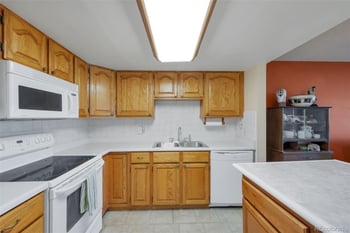 14001 Marina Dr #607, Aurora, CO 80014