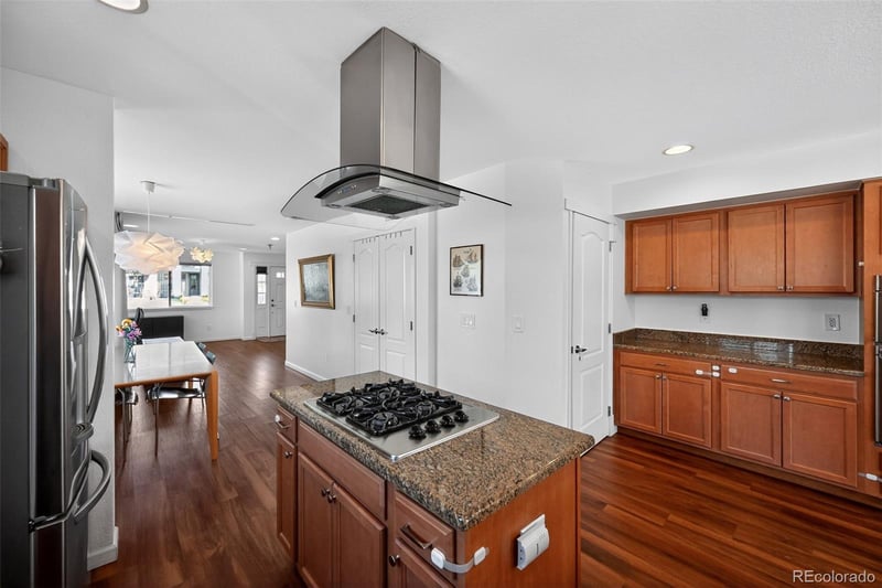 2401 Lafayette St, Denver, CO 80210