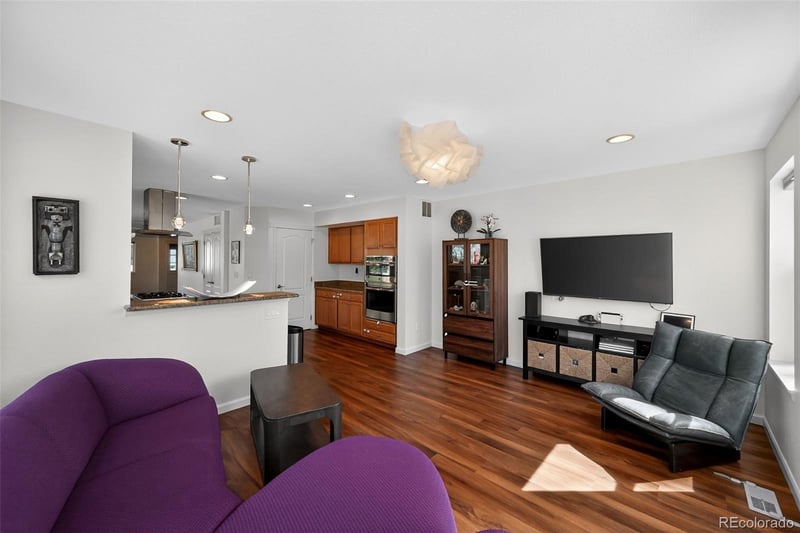 2401 S Lafayette St, Denver, CO 80210