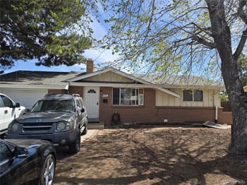 926 Potomac Ct, Aurora, CO 80012