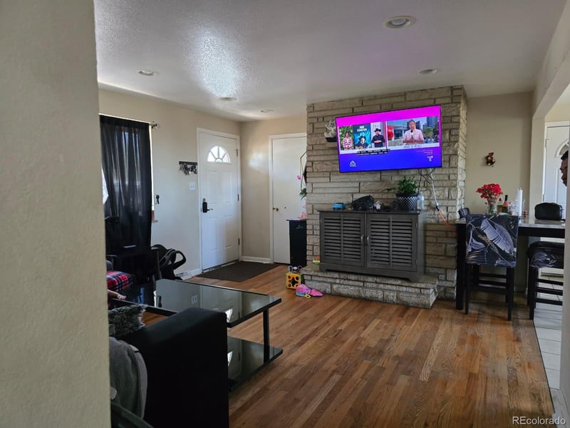 926 Potomac Ct, Aurora, CO 80012