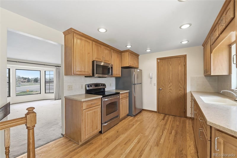 6831 Zephyr Ct, Littleton, CO 80128