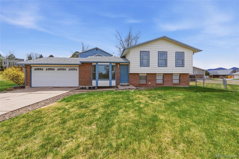 6831 Zephyr Ct, Littleton, CO 80128