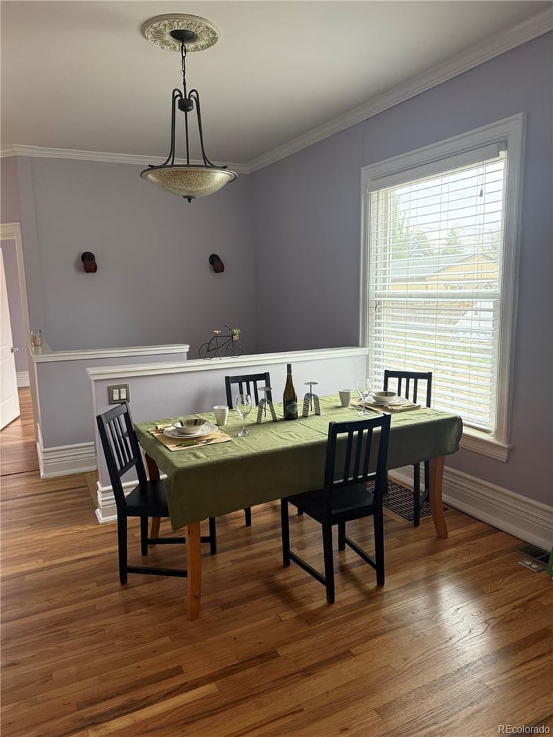 762 Washington St, Denver, CO 80209