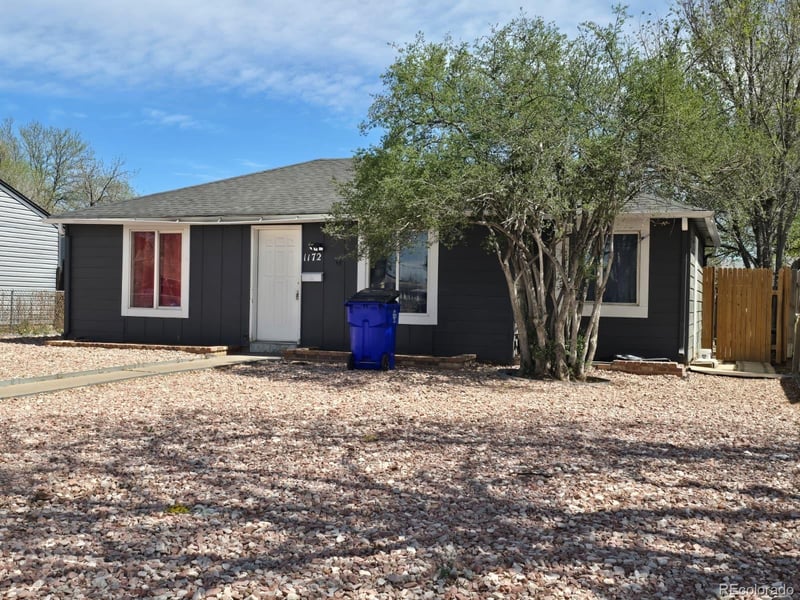 1172 Iola St, Aurora, CO 80010