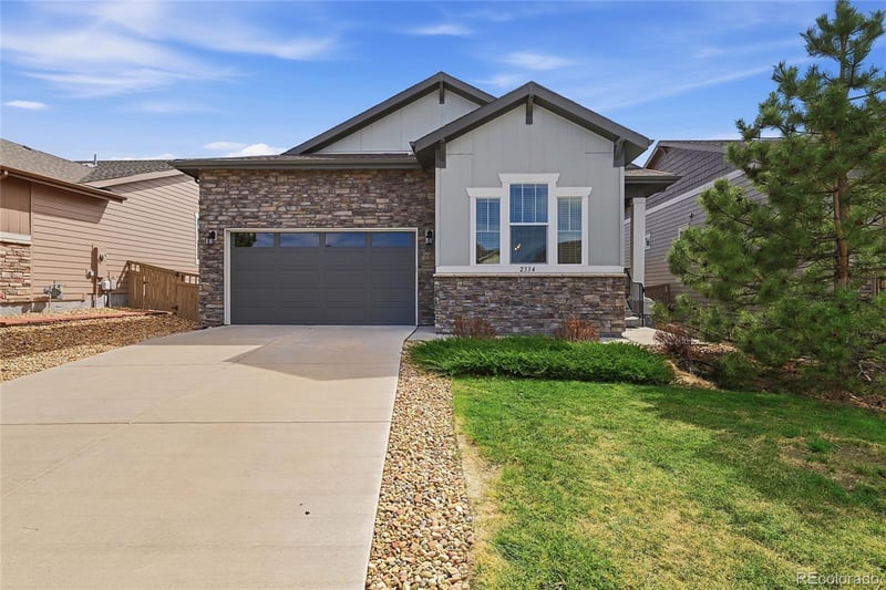 2334 Lassen Ln, Castle Rock, CO 80109