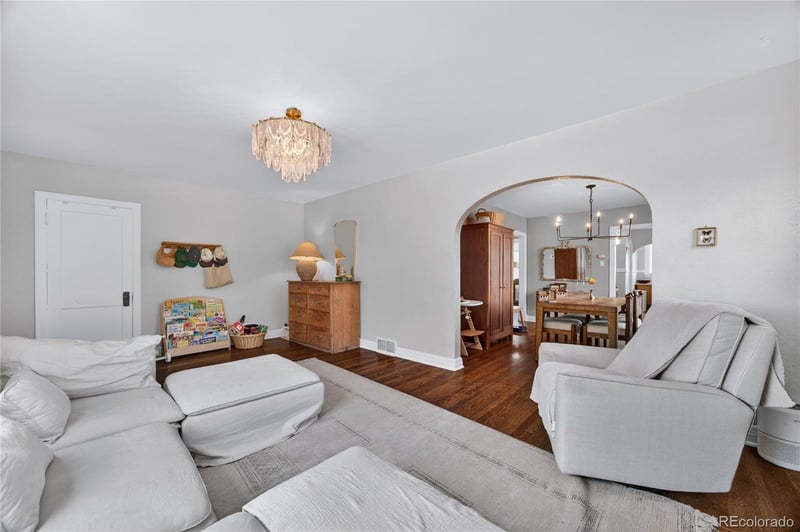 6730 Oneida St, Commerce City, CO 80022