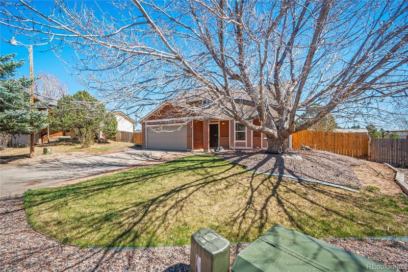 686 Trumbull Ln, Monument, CO 80132