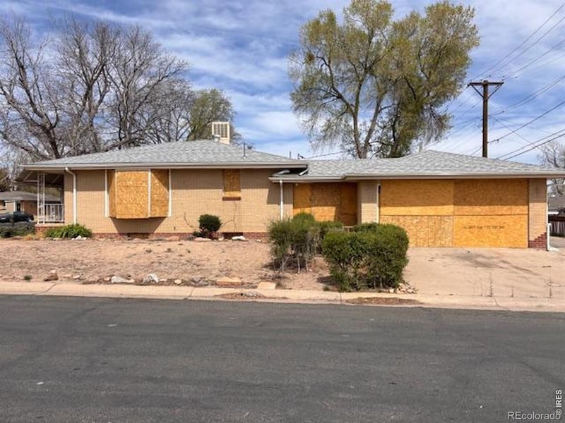 824 35th Ave Ct, Greeley, CO 80634