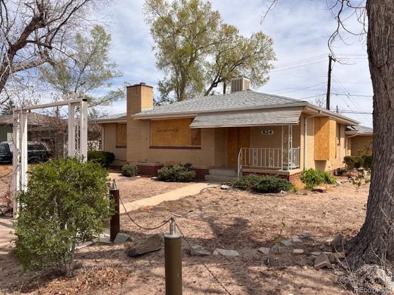 824 35th Ave Ct, Greeley, CO 80634