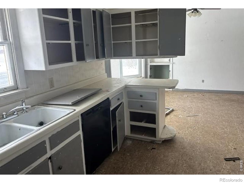 824 35th Ave Ct, Greeley, CO 80634