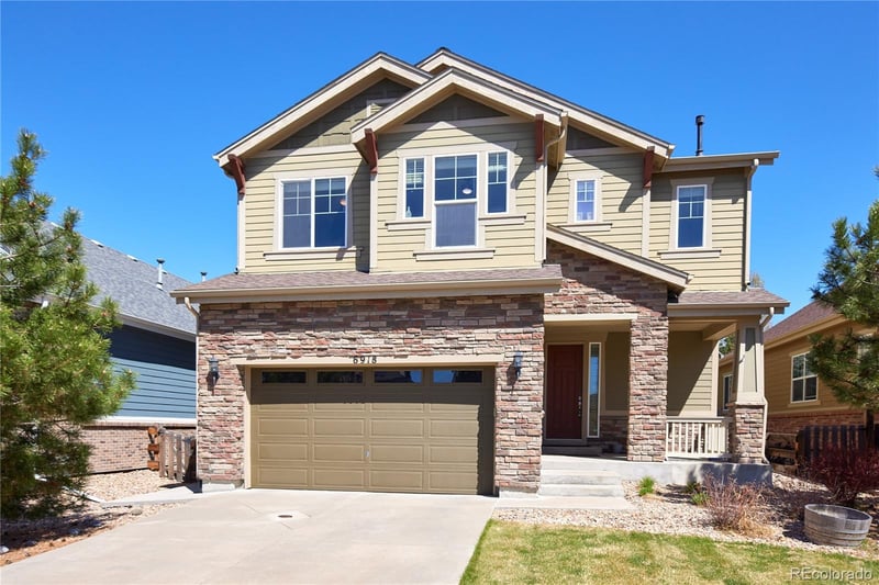 6918 Elk Ct, Aurora, CO 80016