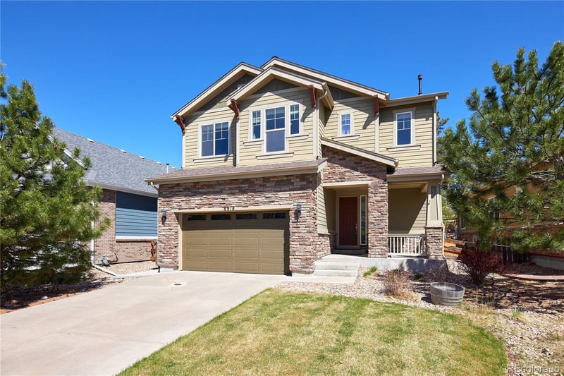 6918 Elk Ct, Aurora, CO 80016