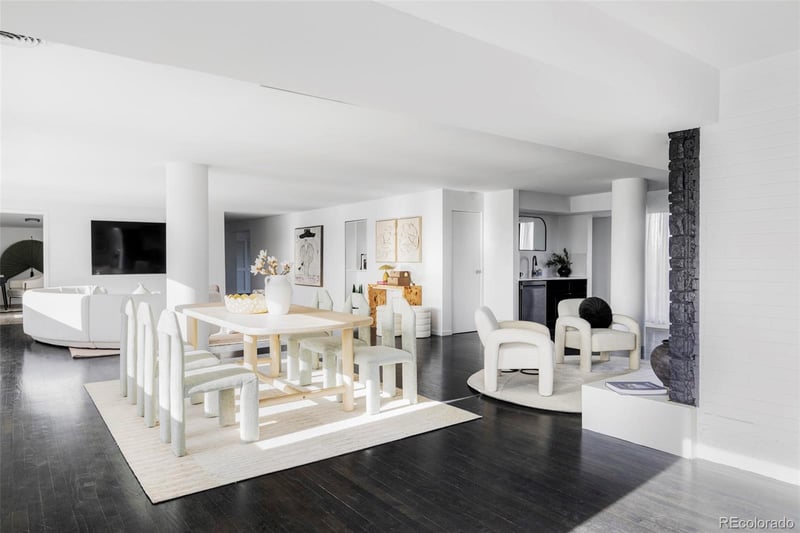 669 Washington St #901, Denver, CO 80203