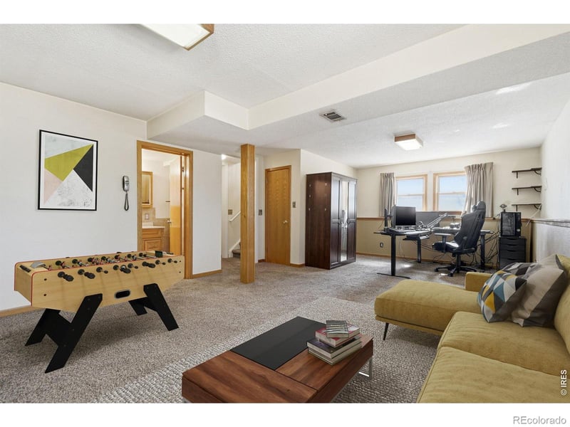 1554 Ervine Ave, Longmont, CO 80501