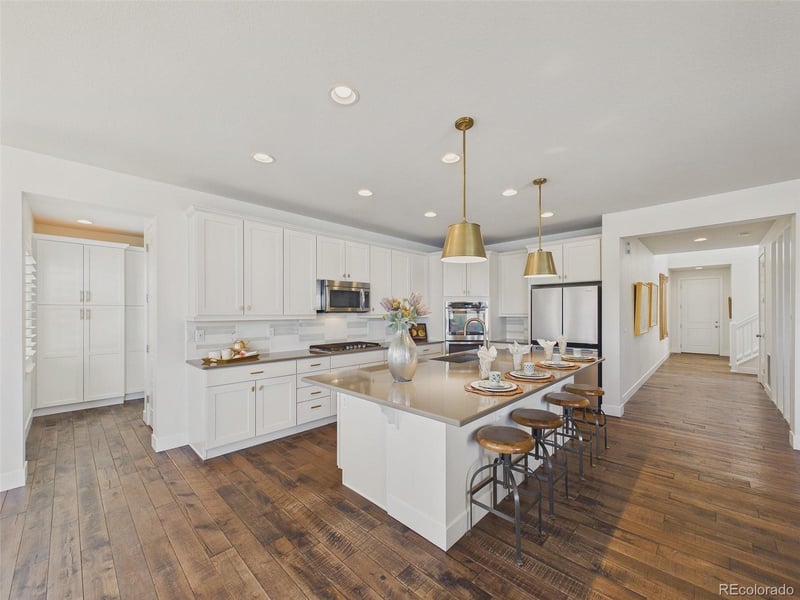 18320 84th Pl, Arvada, CO 80007