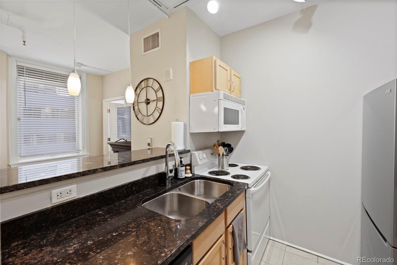 444 17th St #709, Denver, CO 80202