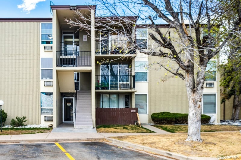 2281 Vaughn Way #118A, Aurora, CO 80014