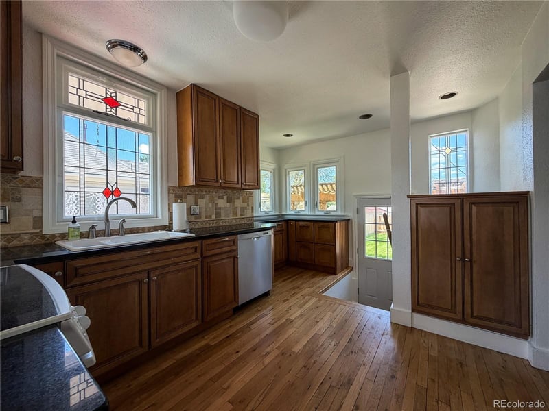 3355 Grant St, Englewood, CO 80113