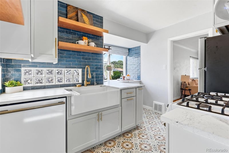 3564 Magnolia St, Denver, CO 80207