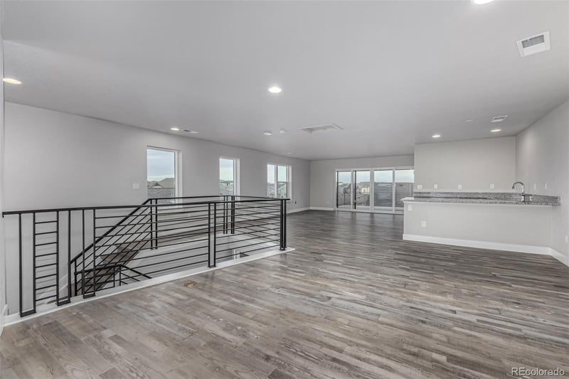 6034 Nepal St, Aurora, CO 80019