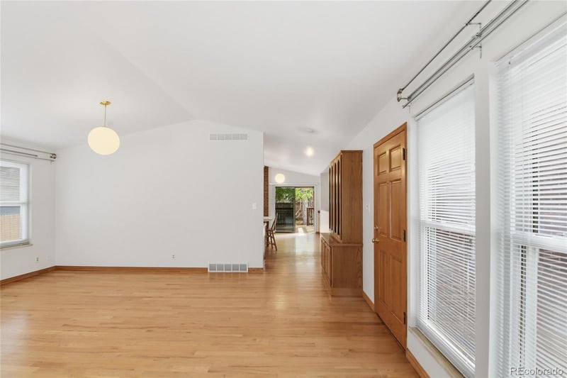 6842 High St, Centennial, CO 80122