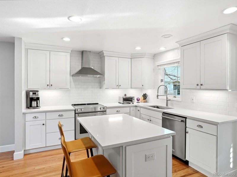 4675 Yosemite St #215, Denver, CO 80237