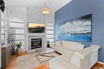 9235 Hinsdale Pl, Littleton, CO 80128