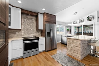 9235 Hinsdale Pl, Littleton, CO 80128