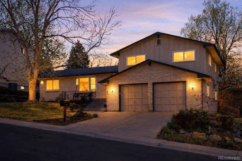 2372 Holland St, Lakewood, CO 80227