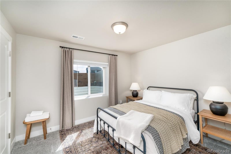 5228 Roundhouse Dr, Colorado Springs, CO 80925