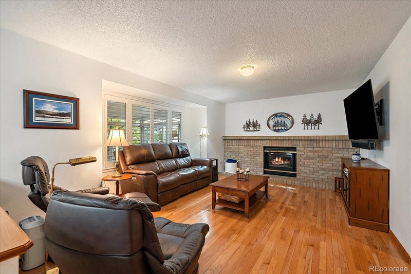 20311 Kelly Pl, Denver, CO 80249