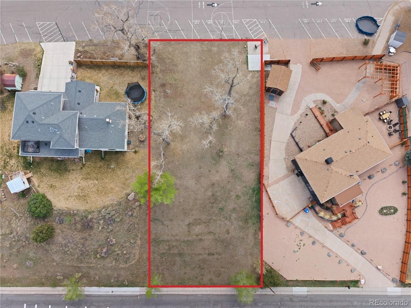 5592 Independence , Arvada, CO 80002