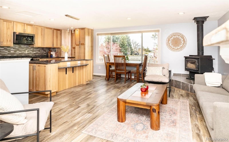 1244 Snowbank Ct, Longmont, CO 80504