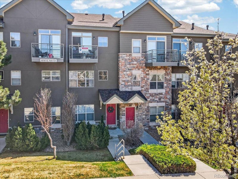18767 Yale Cir #B, Aurora, CO 80013