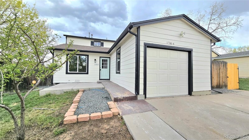 17464 Temple Dr, Aurora, CO 80015