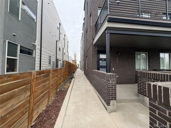 1284 Stuart St, Denver, CO 80204