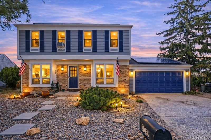 1024 Mobile St, Aurora, CO 80017