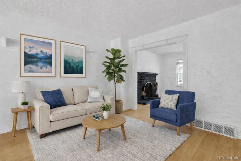 1024 Mobile St, Aurora, CO 80017